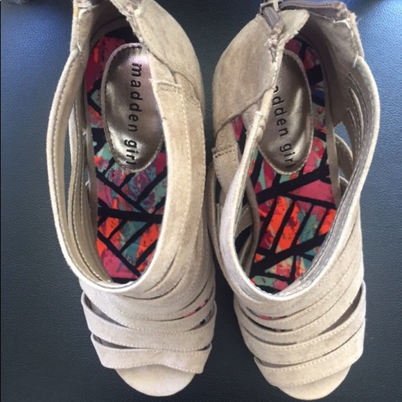 Steve Madden Girl Platforms - Picture 2 of 3